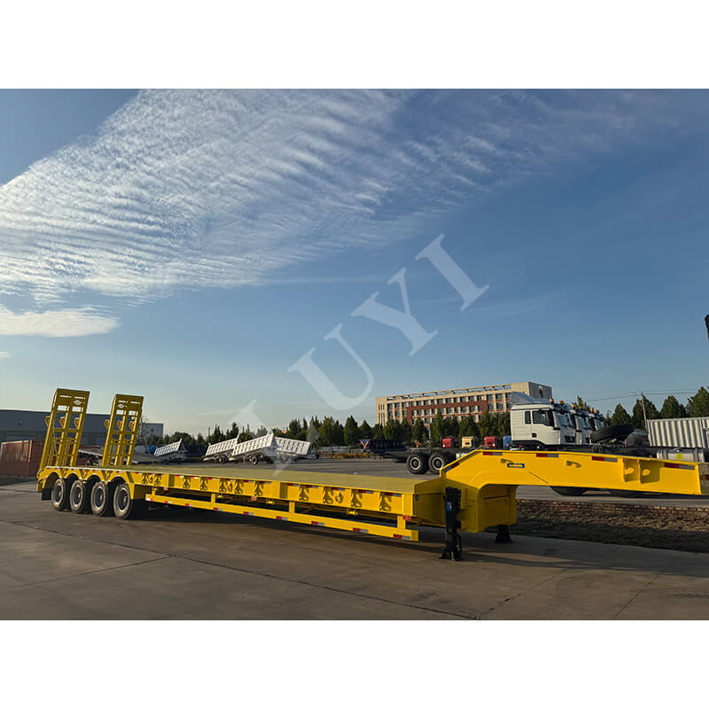 Tập trung vào thị trường nước ngoài! Sơ mi rơ moóc cổ ngỗng 4 trục Luyi giao thành công cho khách hàng Nam Phi