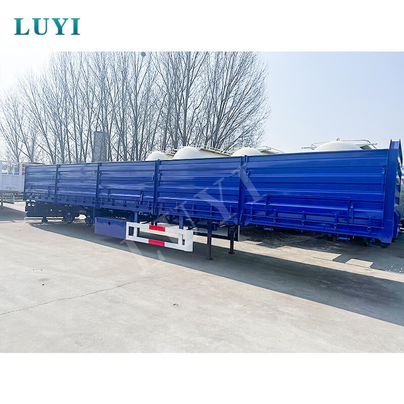 Sơ mi rơ moóc có bảng điều khiển bên có thể tháo rời 3 trục Luyi được vận chuyển thành công đến Zambia, làm sâu sắc thêm hợp tác hậu cần Trung Quốc-Châu Phi