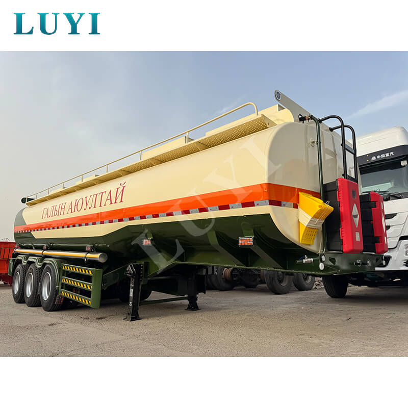 Sơ mi rơ moóc thùng dầu 3 trục tùy chỉnh được vận chuyển đến Mauritania để tăng cường tuyến vận chuyển năng lượng an toàn