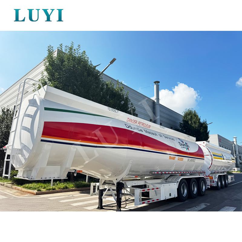 Giao hàng xuyên biên giới thể hiện sức mạnh —— Sơ mi rơ moóc thùng dầu 3 trục khởi hành đến Algeria, hỗ trợ nâng cấp dịch vụ hậu cần địa phương