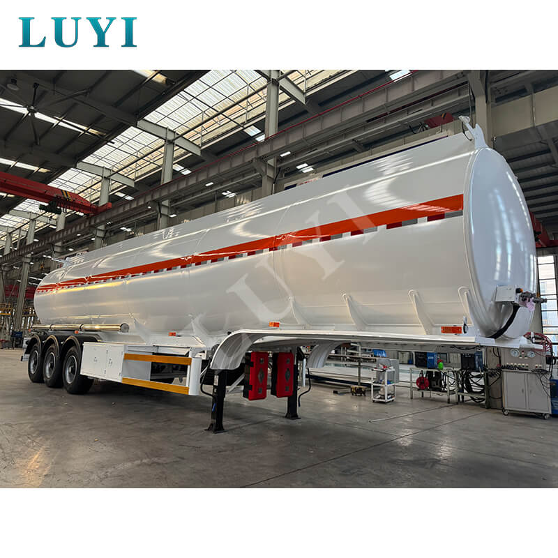 Sơ mi rơ moóc thùng dầu bằng thép carbon 3 trục 60 tấn 45.000 lít