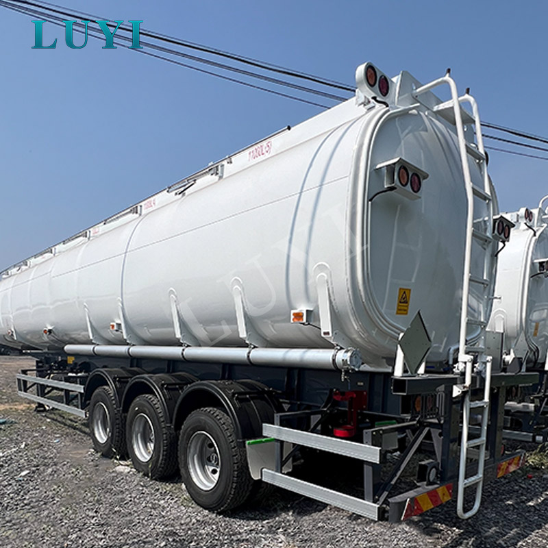 Trailer xe chở nhiên liệu 55.000L 3 trục để phân phối dầu, diesel và nhiên liệu