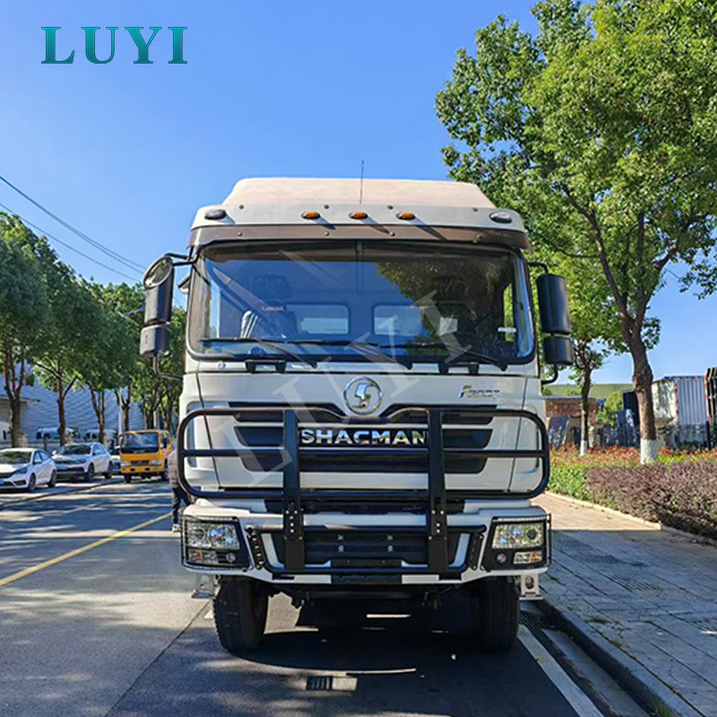 Xe tải hạng nặng khung gầm 6x4 Shacman Delong F3000