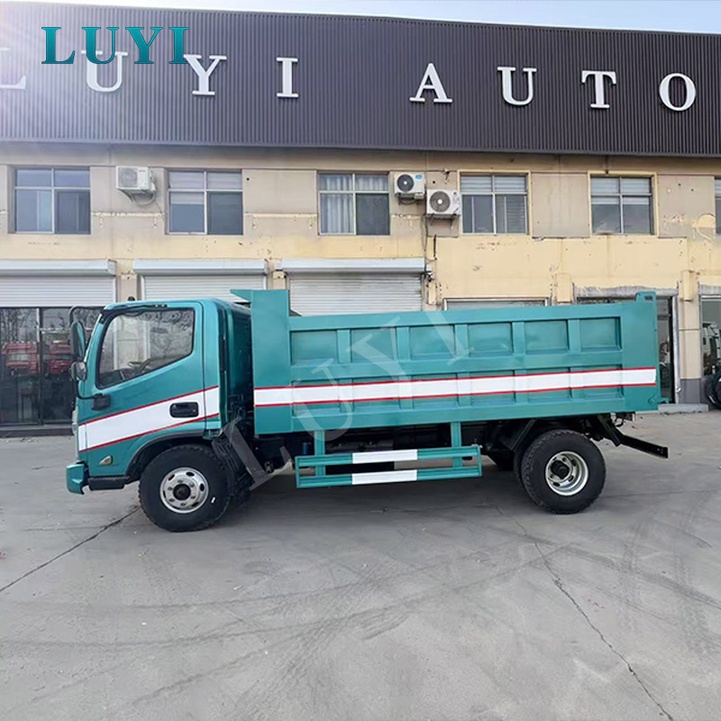 Sơ mi rơ moóc nhẹ HOWO 4x2