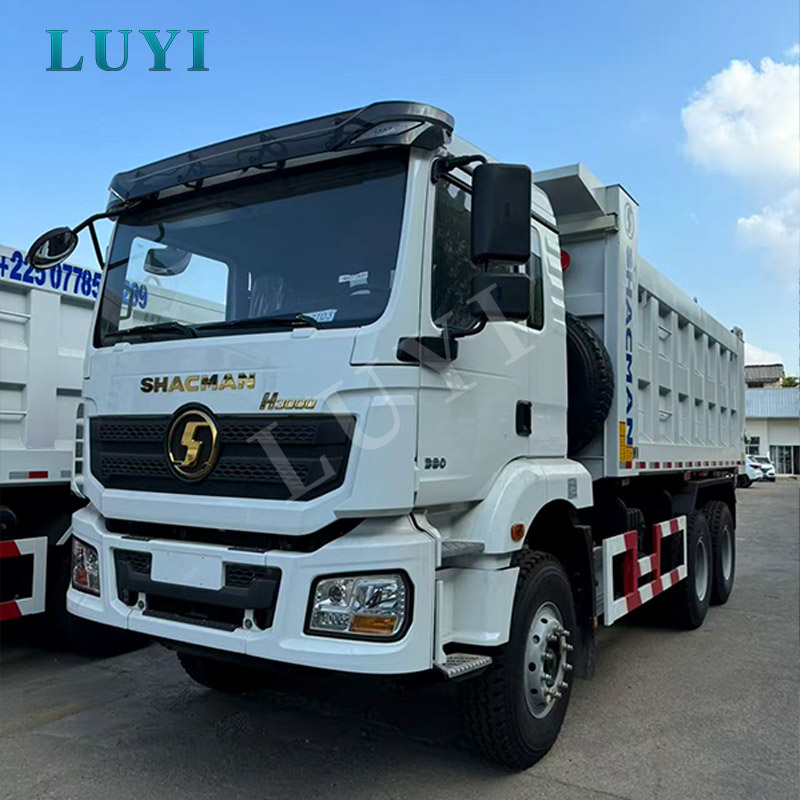 Xe tải Shacman H3000 8×4 dùng để vận chuyển khai thác mỏ và xây dựng